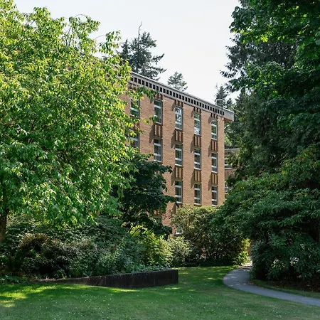 Pacific Spirit Hostel-3